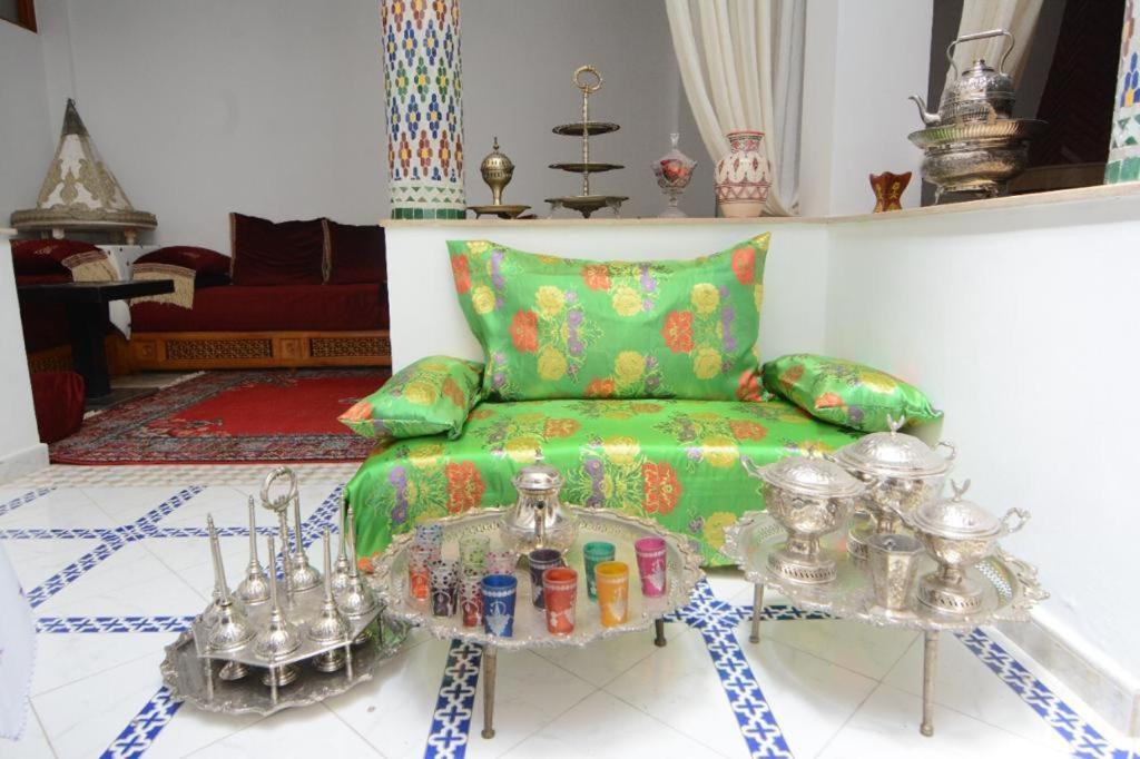 Ryad Rdate Lwalidine Marrakesh Bagian luar foto