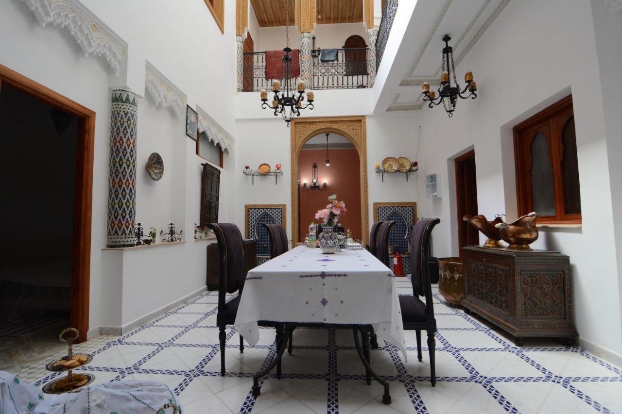 Ryad Rdate Lwalidine Marrakesh Bagian luar foto