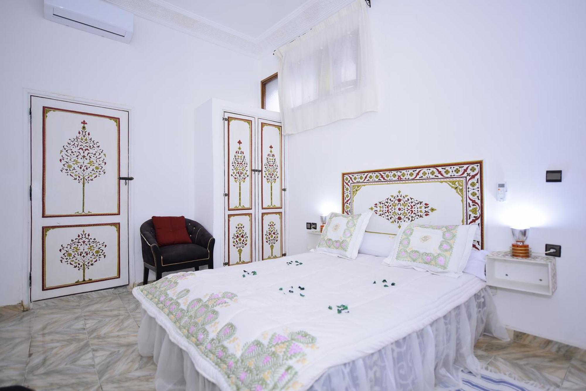 Ryad Rdate Lwalidine Marrakesh Bagian luar foto